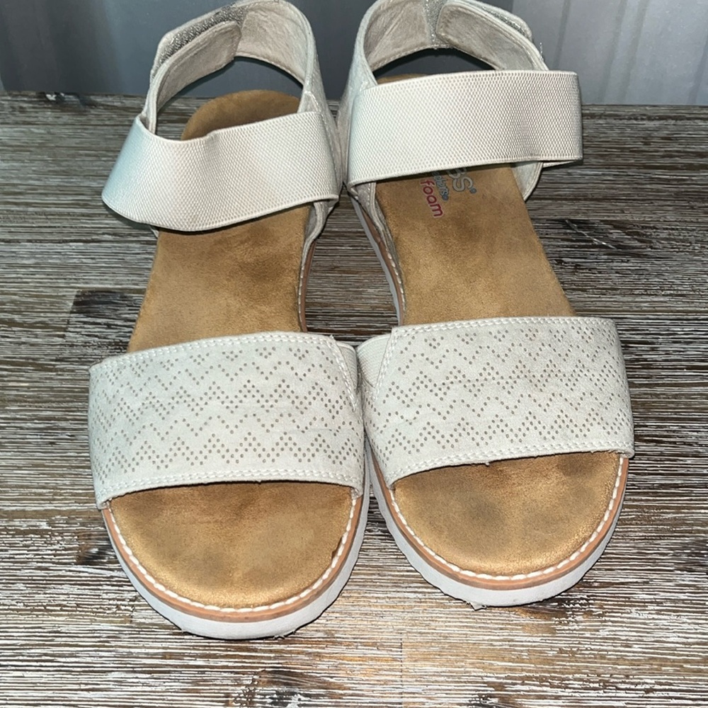 Bob’s From Sketchers Memory Foam Sandals Size 9 W… - image 1